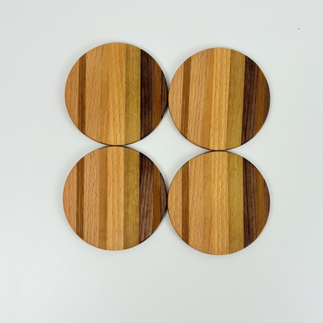 4er Set Glasuntersetzer rund aus Holz