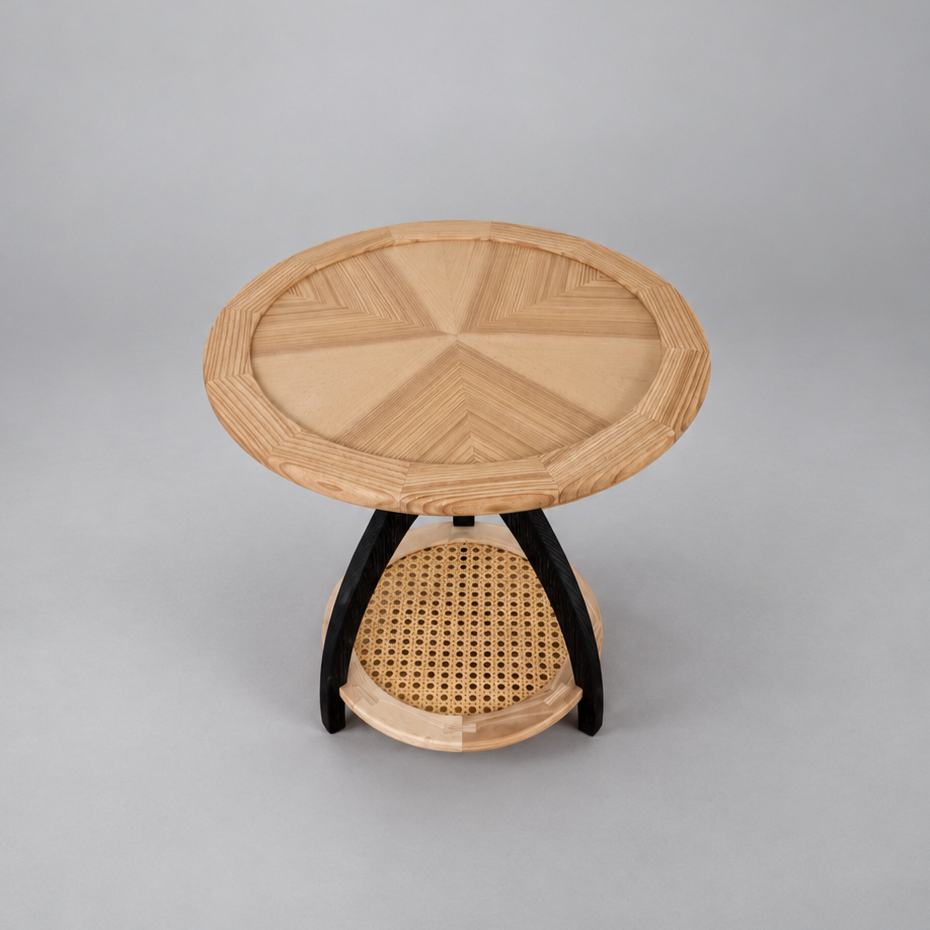 Vienna | A Side Table with Timeless Character