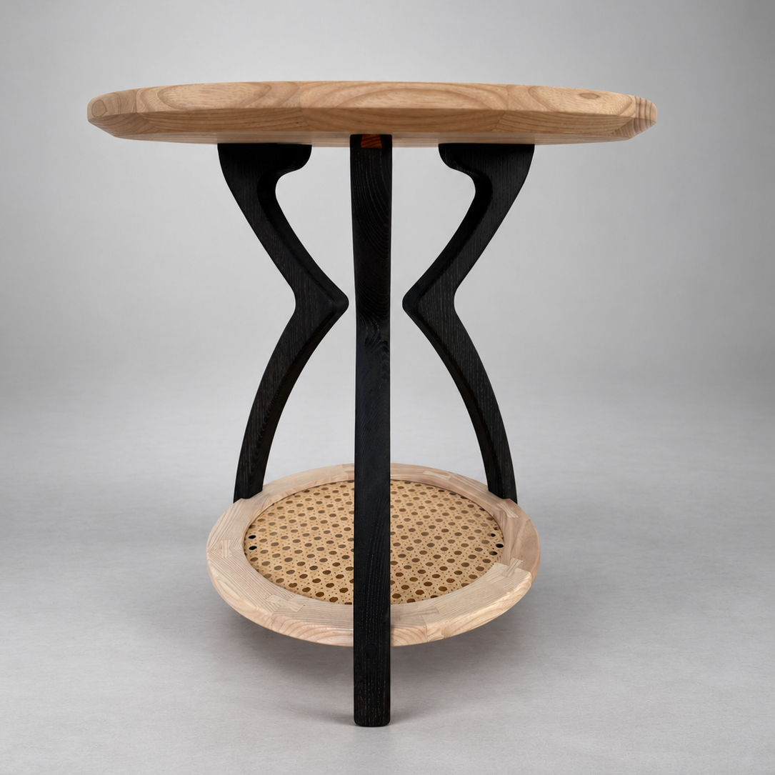 Vienna | A Side Table with Timeless Character