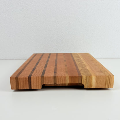 Maestro | A Symphony in Wood – End Grain Cutting Board