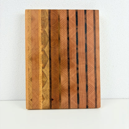 Maestro | A Symphony in Wood – End Grain Cutting Board