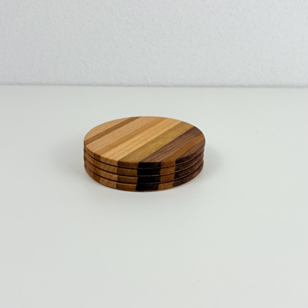 4er Set Glasuntersetzer rund aus Holz