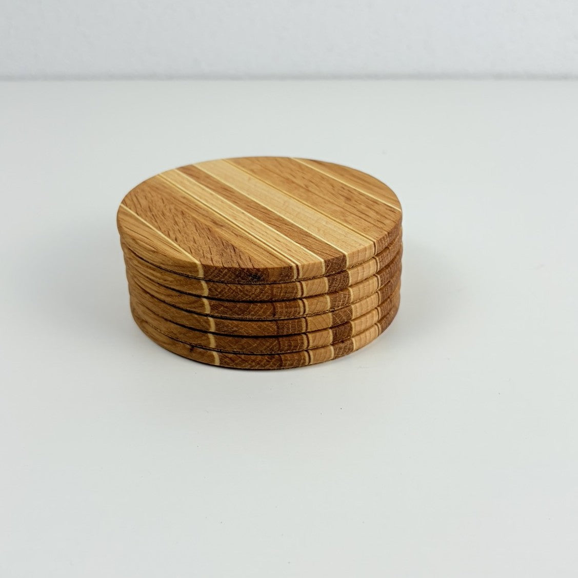 Glasuntersetzer rund aus Holz